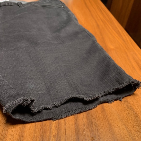 Brick & Mortar brand black jean shorts - Picture 4 of 5